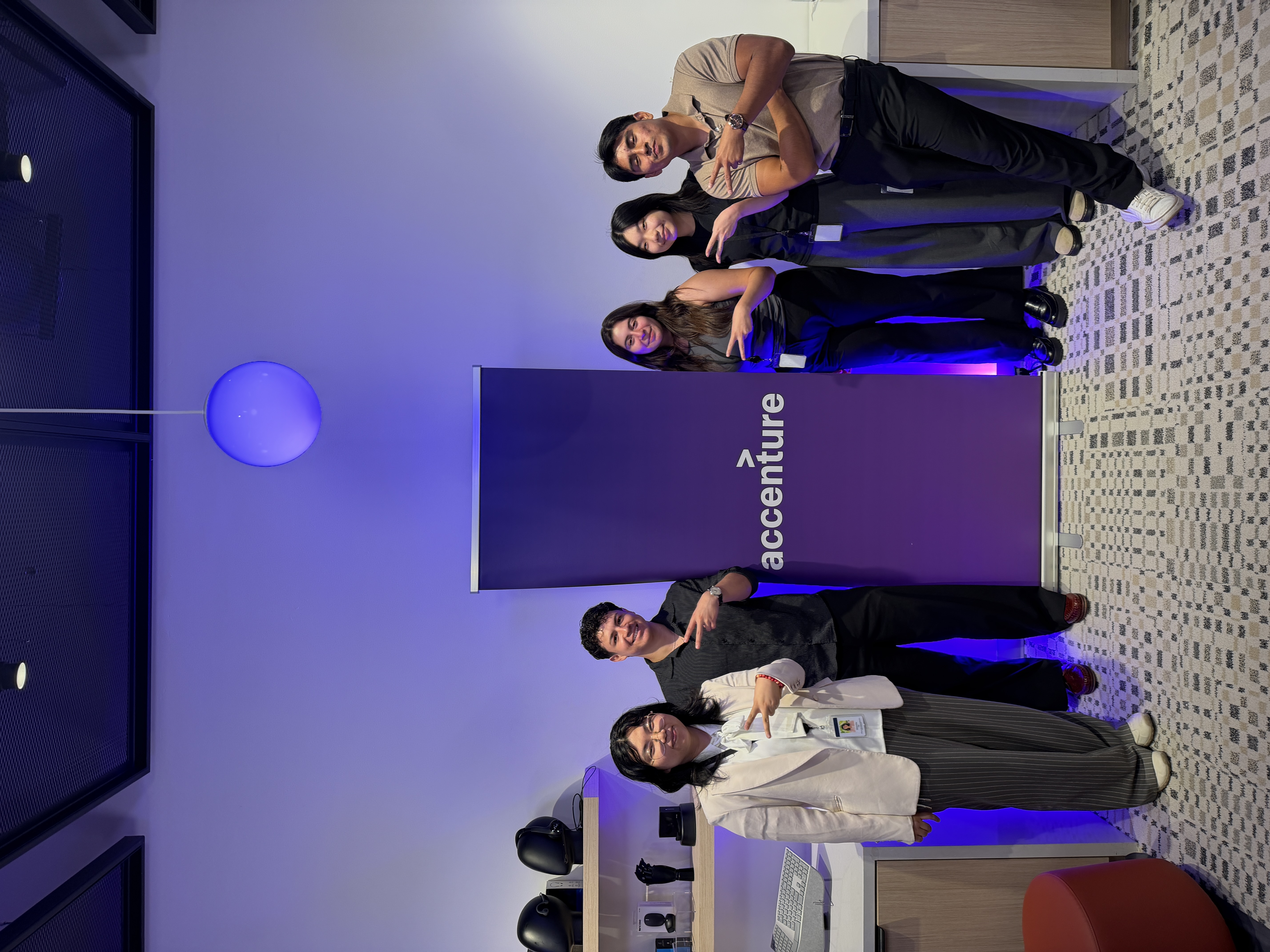 Laysha with the other Accenture L2E interns